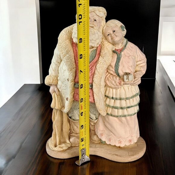 The Legend of Santa by Ken Memoli Victorian Mr. &Mrs. Claus Signed & Numbered - Picture 9 of 9